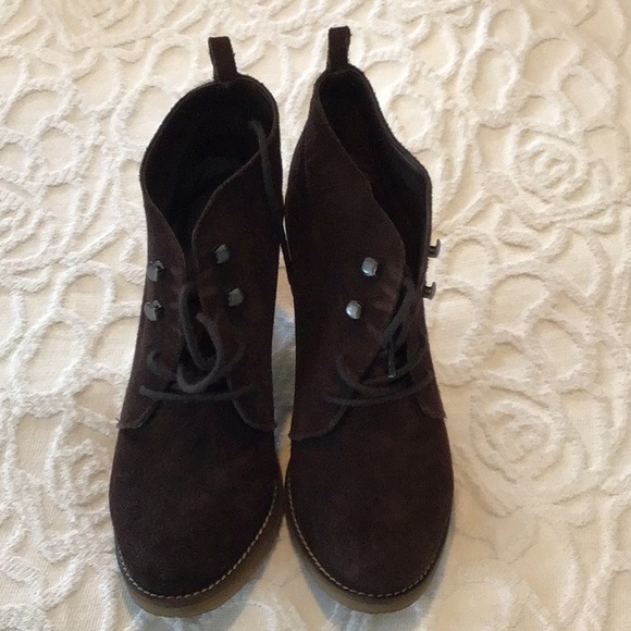 Kelsi Dagger brown suede boots - Picture 2 of 8